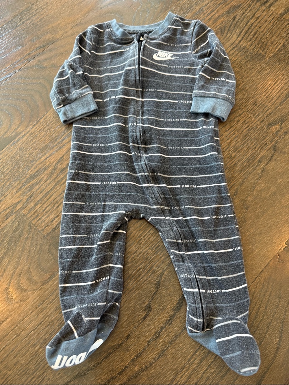 6 Month Nike Footie